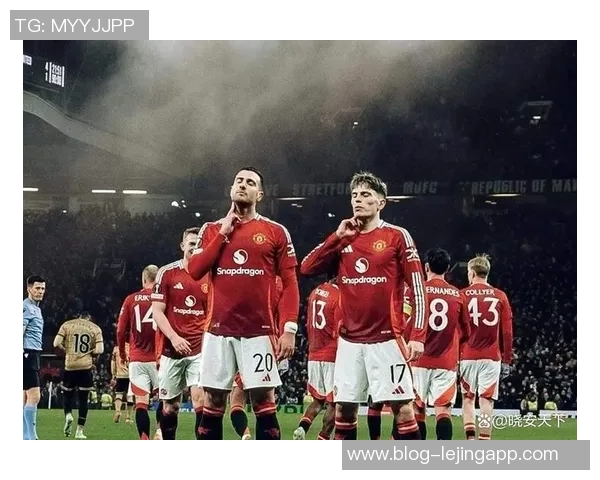 英超年度最佳阵容揭晓曼城新三叉戟携手B费赖斯与范戴克共襄盛举 英超年度最佳阵容揭晓曼城新三叉戟携手B费赖斯与范戴克共襄盛举